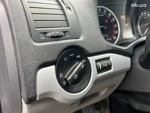 Skoda Octavia 2010 серый - фото 20