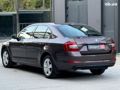 Skoda Octavia 2016 коричневый - фото 8