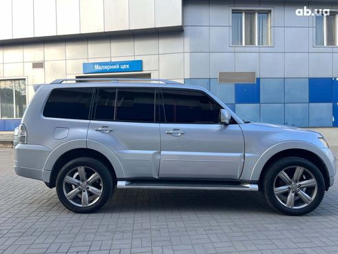 Mitsubishi Pajero Wagon 2007 серый - фото 7