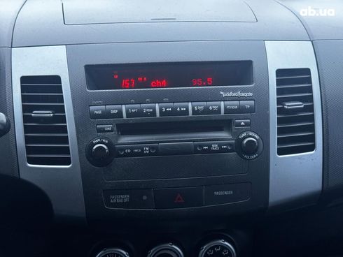 Mitsubishi Outlander 2008 красный - фото 29