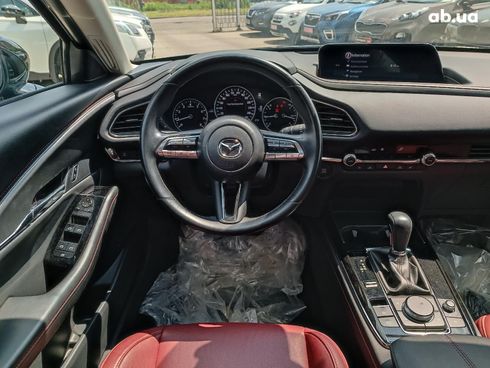 Mazda CX-30 2023 серый - фото 35