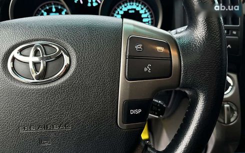 Toyota Land Cruiser 2010 - фото 17