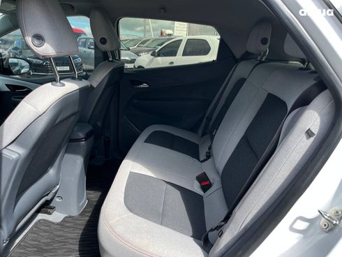 Chevrolet Bolt 2020 белый - фото 42
