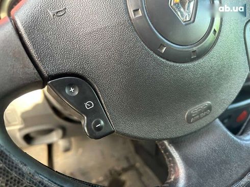 Renault Megane 2005 - фото 17
