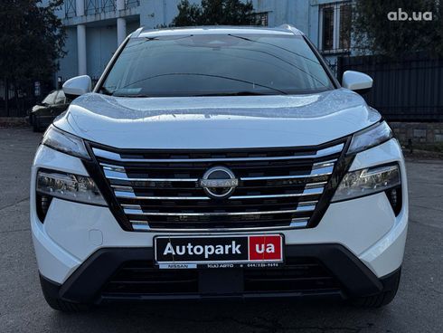 Nissan Rogue 2023 белый - фото 4