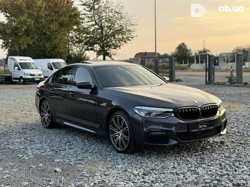 BMW 5 серия 2019 - фото 13