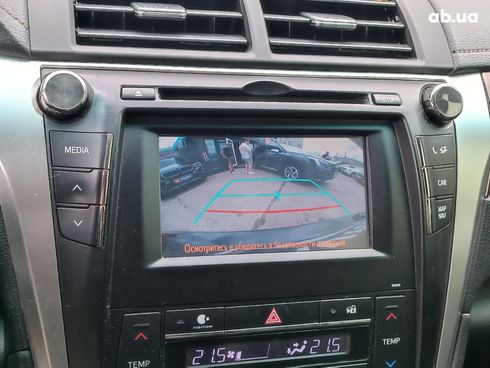 Toyota Camry 2017 черный - фото 22