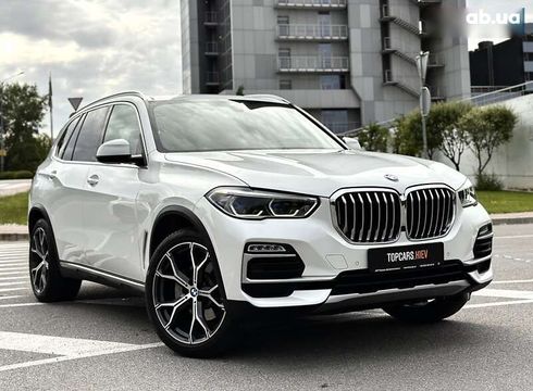 BMW X5 2018 - фото 18