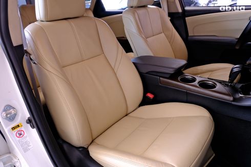 Toyota Avalon 2014 белый - фото 9