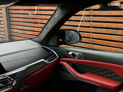 BMW X5 M 2022 - фото 27