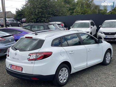 Renault Megane 2013 - фото 21