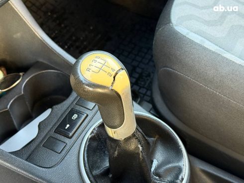 Skoda Fabia 2008 черный - фото 12