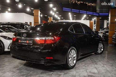 Lexus ES 2015 - фото 22