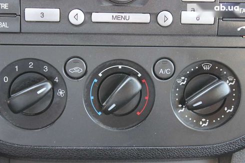 Ford C-Max 2010 - фото 18