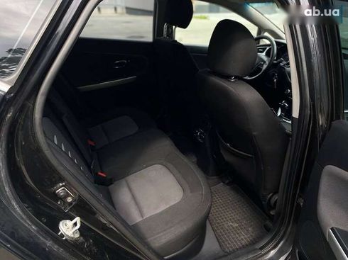 Kia Cee'd 2012 - фото 14