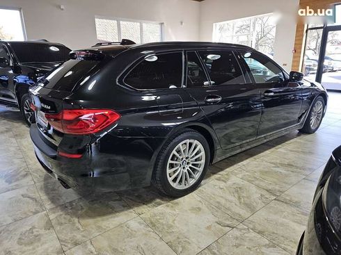 BMW 5 серия 2017 - фото 14