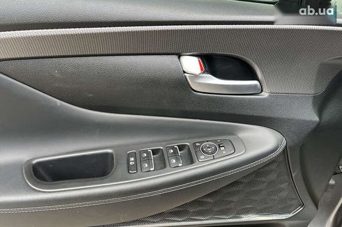 Hyundai Santa Fe 2019 - фото 8