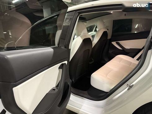 Tesla Model 3 2019 - фото 26