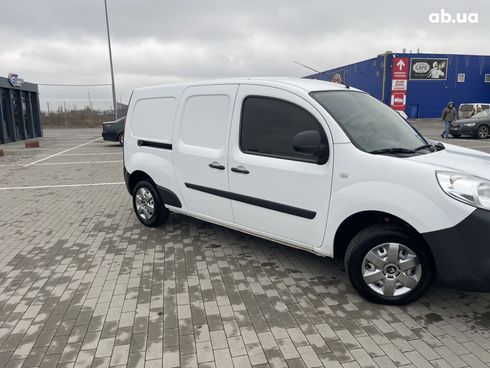 Renault Kangoo 2017 - фото 13