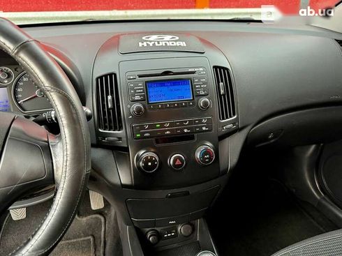 Hyundai i30 2010 - фото 18