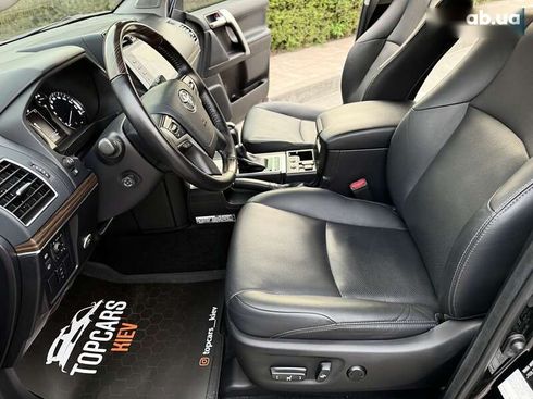 Toyota Land Cruiser Prado 2020 - фото 25
