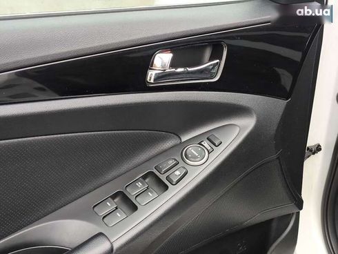 Hyundai Sonata 2010 - фото 12