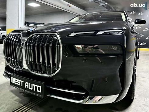 BMW 7 серия 2023 - фото 20
