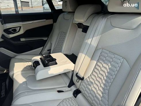 Lamborghini Urus 2019 - фото 26