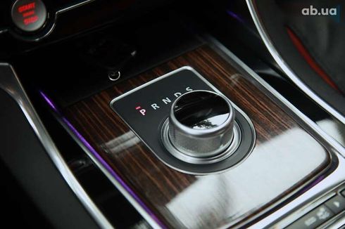 Jaguar XF 2015 - фото 20