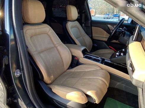 Lincoln Corsair 2022 - фото 14