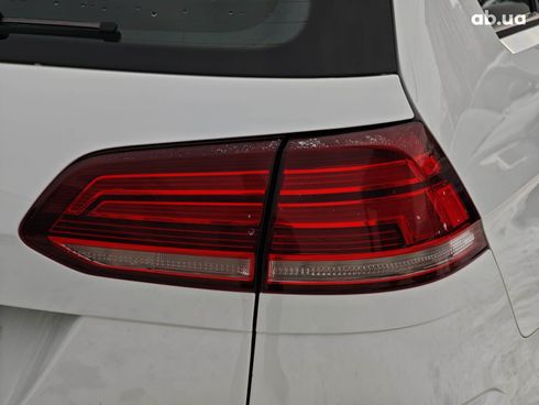 Volkswagen Golf 2019 белый - фото 43