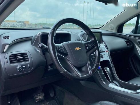 Chevrolet Volt 2015 - фото 14