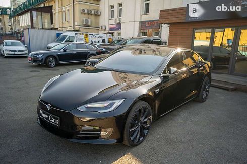 Tesla Model S 2017 - фото 5