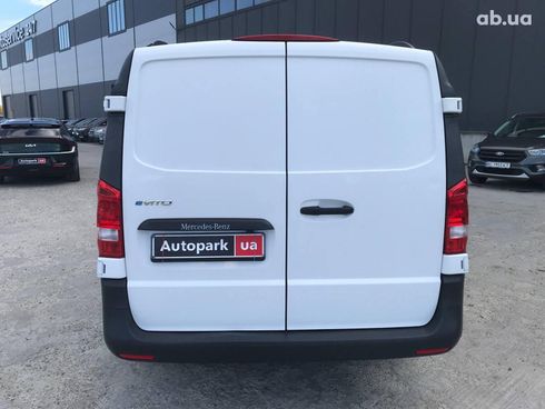 Mercedes-Benz eVito 2019 белый - фото 9