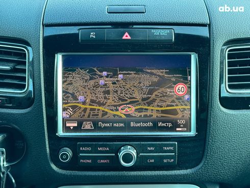 Volkswagen Touareg 2012 серый - фото 143