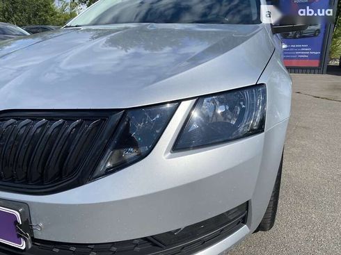 Skoda Octavia 2019 - фото 2