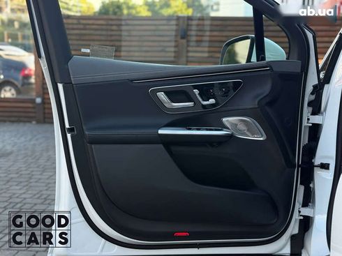 Mercedes-Benz EQE-Класс 2023 - фото 16
