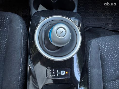 Nissan Leaf 2016 серый - фото 22