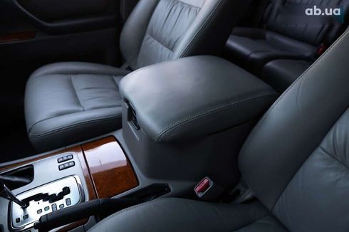Toyota Land Cruiser 2005 - фото 18
