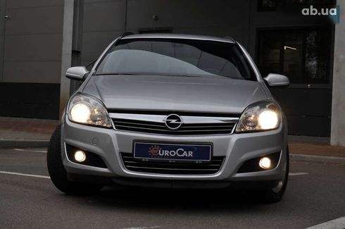 Opel Astra 2008 - фото 4