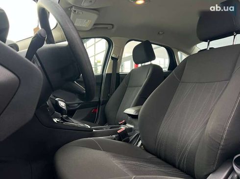 Ford Focus 2017 - фото 9