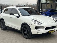 Продаж вживаних Porsche Cayenne 2013 року в Чернівцях - купити на Автобазарі