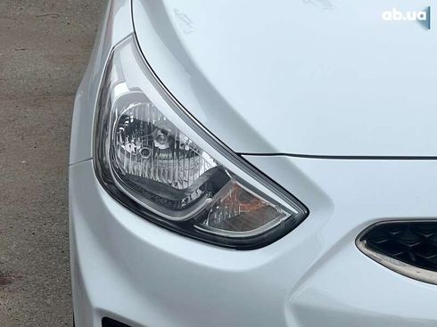 Hyundai Accent 2019 - фото 7
