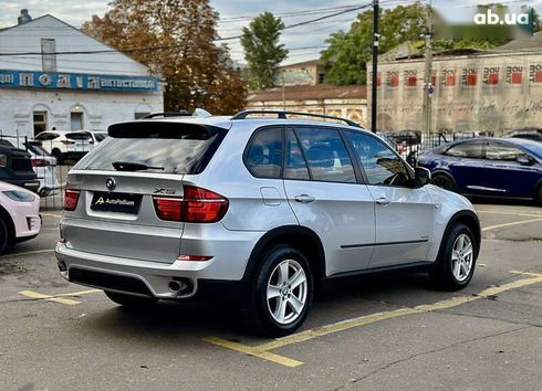 BMW X5 2011 - фото 8