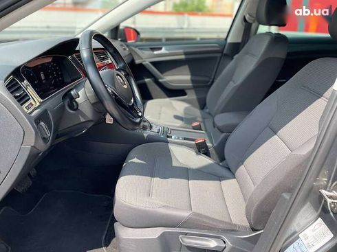Volkswagen e-Golf 2019 - фото 16