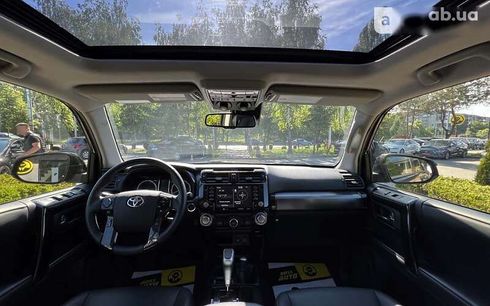 Toyota 4Runner 2020 - фото 26