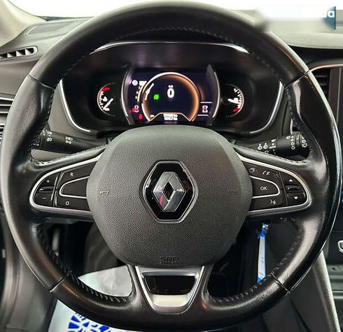 Renault Megane 2018 - фото 15