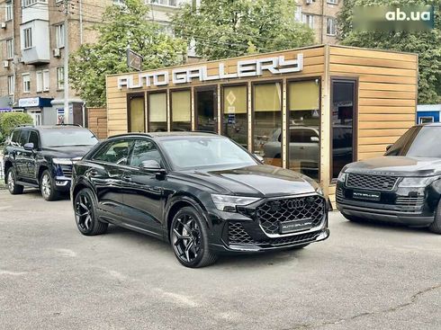 Audi RS Q8 2025 - фото 6