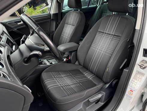 Volkswagen Golf 2015 белый - фото 21