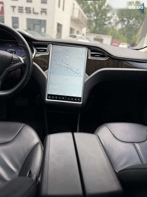 Tesla Model S 2013 - фото 26